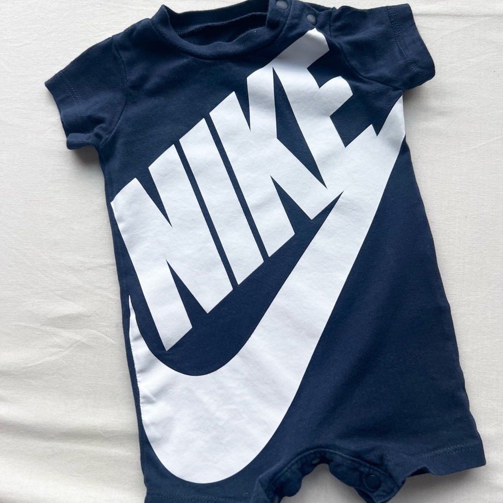 Nike Baby Outfit Size 3 Months